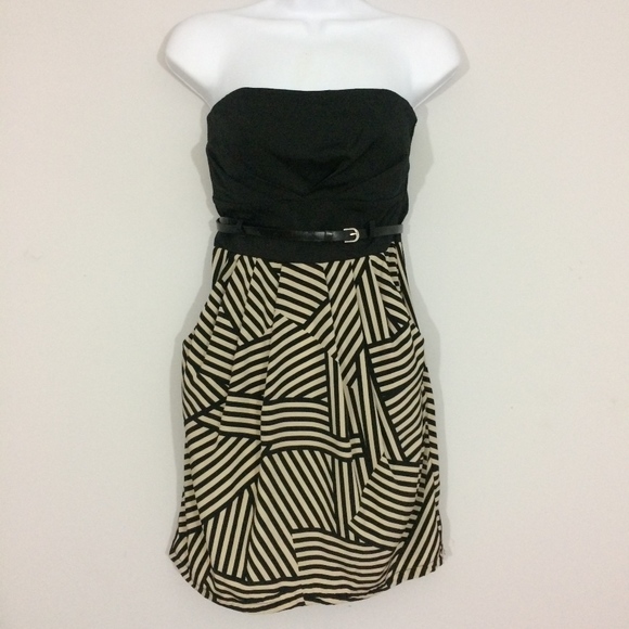 Forever 21 Dresses & Skirts - Forever 21 Womens S Black & Tan Strapless Dress